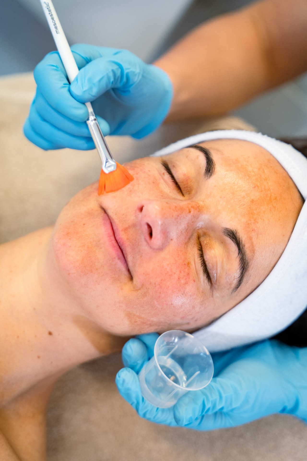 Chemisches Peeling bei Tania Filoni Cosmetic